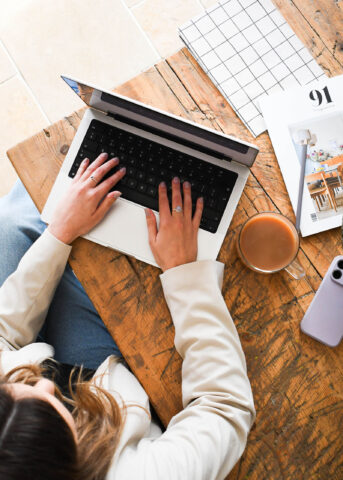 Brand Shoot Days for entrepreneurs and small businesses